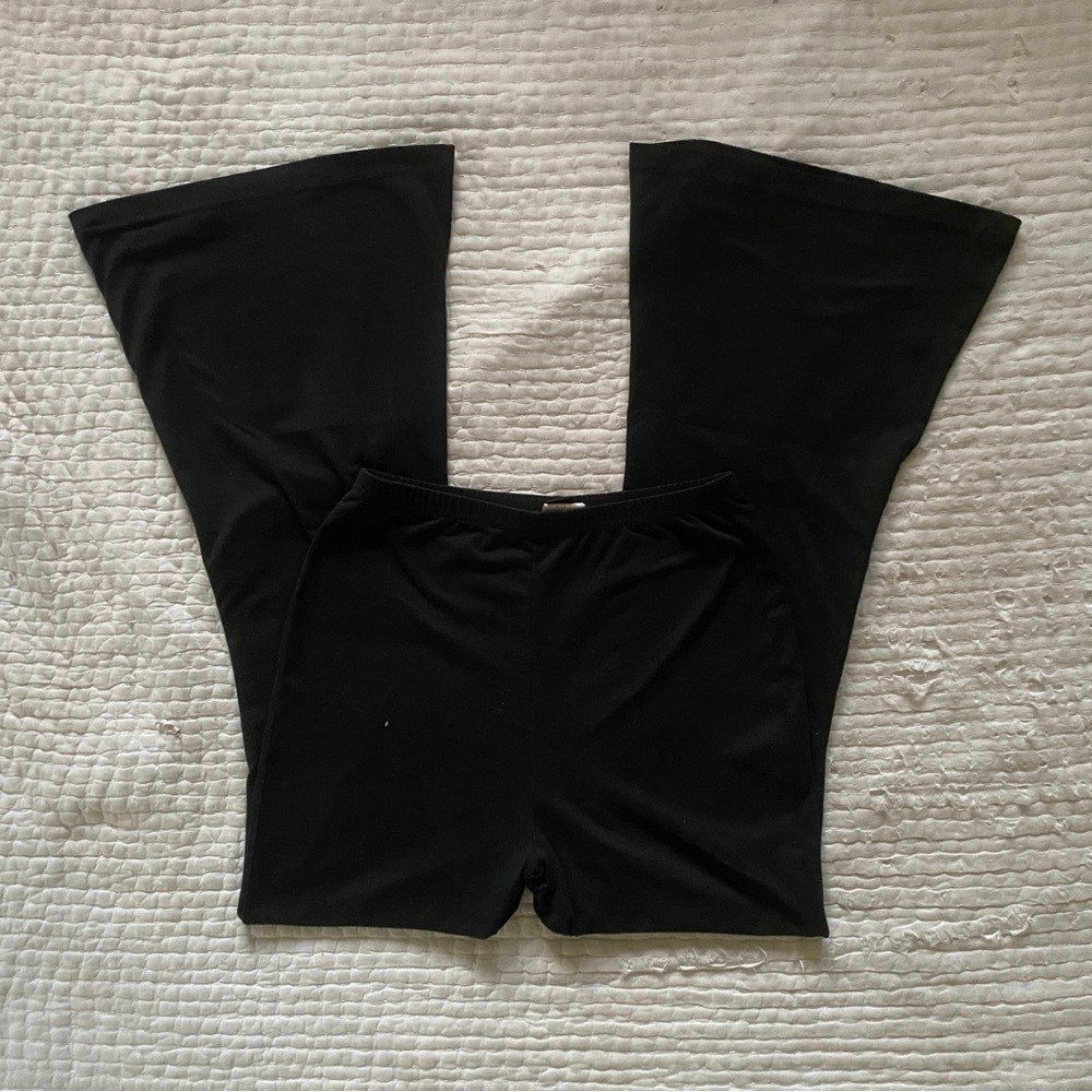 High Rise Flare Leggings